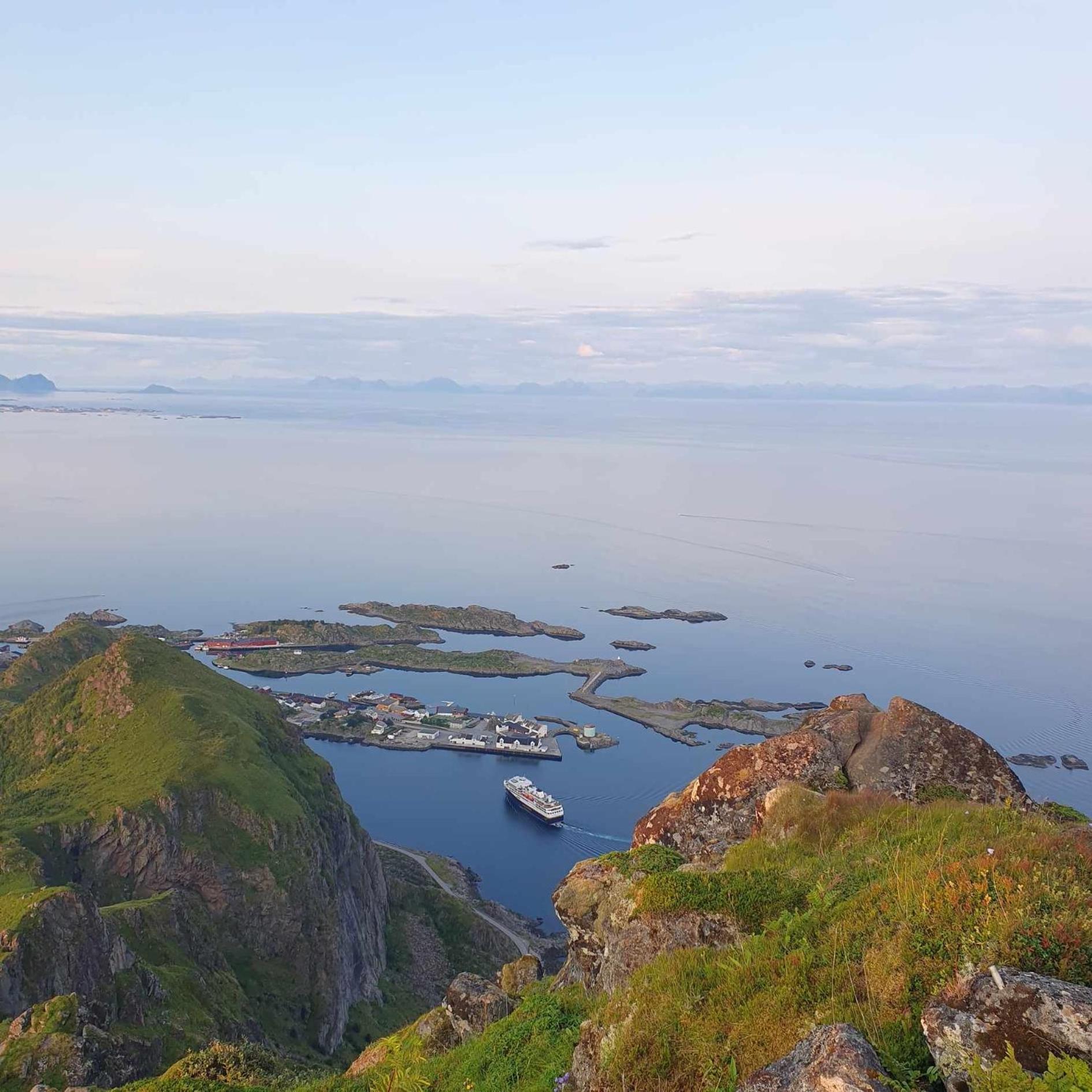 Angelas Fjord Suite Stamsund Luaran gambar